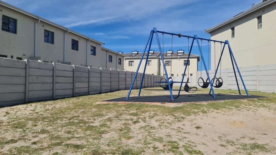2 Bedroom Property for Sale in Bardale Village Western Cape